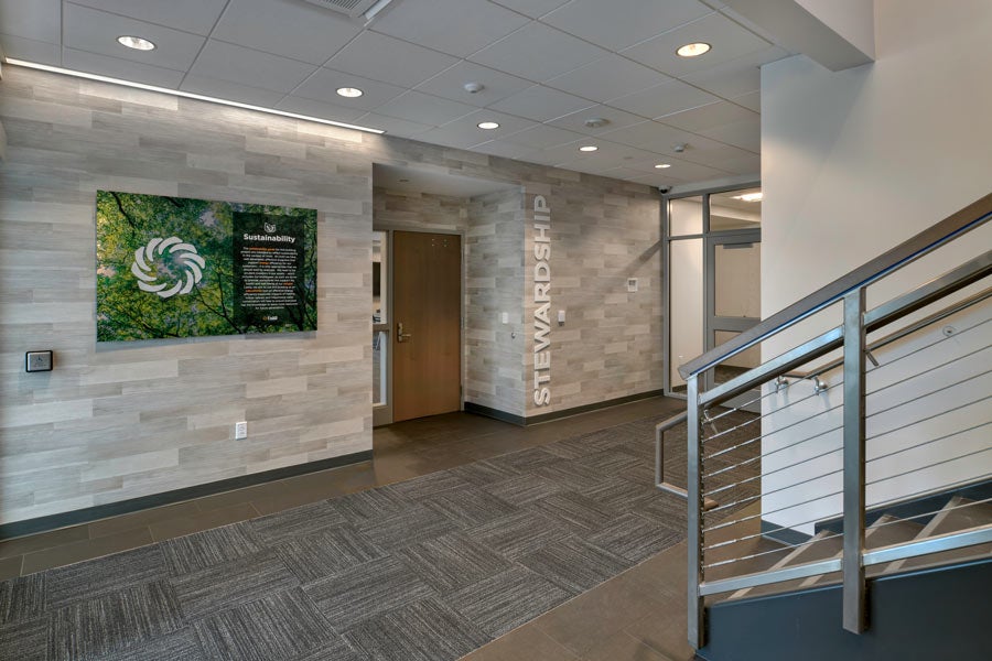 Unitil Lobby